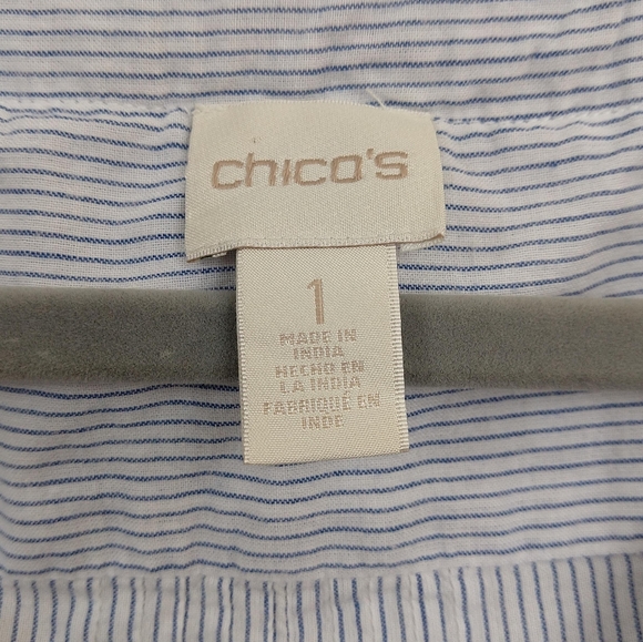 Chicos pinstriped blouse sz 1 - Picture 4 of 5